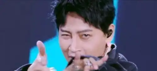 过于模仿张国荣,节目中嘲讽艾福杰尼,陈志朋不红是有原因的 过于模仿张国荣,节目中嘲讽艾福杰尼,陈志朋不红是有原因的