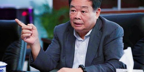  玻璃大王曹德旺近照表情呆滞断崖式衰老,为办福耀科大太辛苦