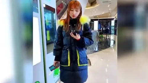  猝不及防的尴尬瞬间,小姐姐的恶龙咆哮,瞬间萌化了我的小心脏