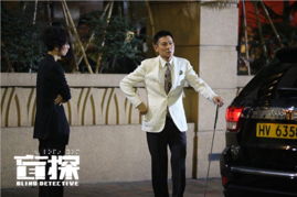 电影盲探惊现jeep骚红牧马人组团去看么_贵阳美威行新闻-易车网 电影盲探惊现jeep骚红牧马人组团去看么_贵阳美威行新闻-易车网