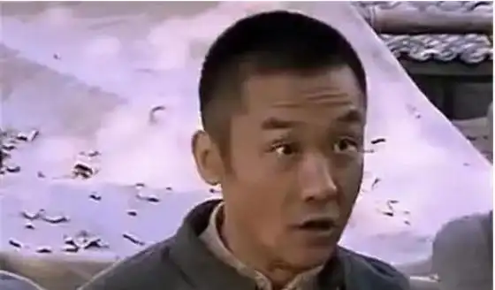  亮剑同是为魏和尚报仇,一个真愤怒伤心,一个真会装逼