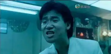 扔屎表情包动漫李健仁