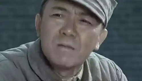  亮剑李云龙近照曝光六十岁老头打扮新潮,当年才艺令人吃惊