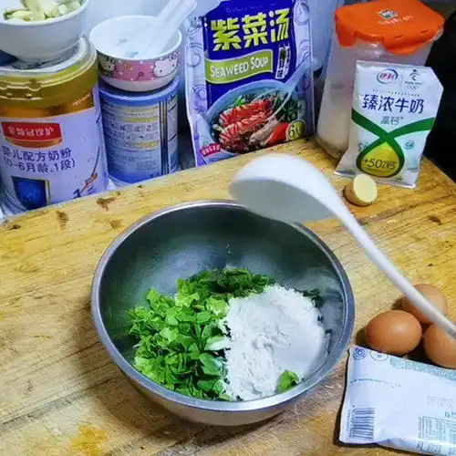  营养丰富,老少皆宜,简单易上手的蔬菜奶香鸡蛋饼
