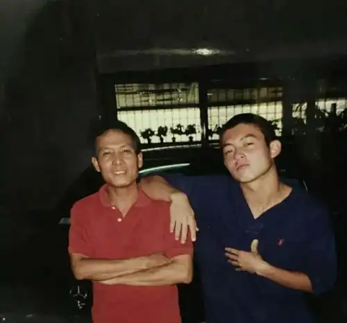  被渣男骗了刚结婚就私会名媛,豪宅也是租的