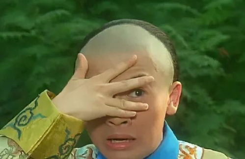  火出圈的明星表情包,黑黑红红,几家欢喜几家愁