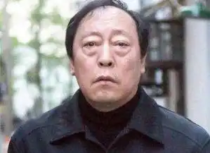  都挺好一家人都走红,唯独他因为一句惯语,丧失观众好感