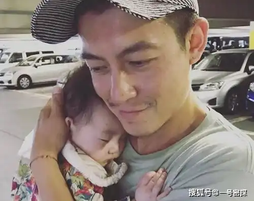  愤怒发声,闷头下架耐克,干得很man,陈冠希真是狠角色
