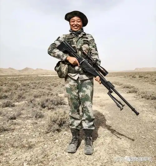  女枪王,当兵三年两立军功