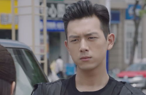  表情亲爱的热爱的韩商言被侄女吐槽老,赶紧向媳妇求证,表情贼可爱...表情