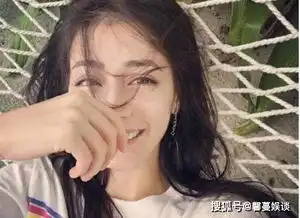  笑容最美的6大女星,赵丽颖第4,杨幂第3,第一颜值爆表