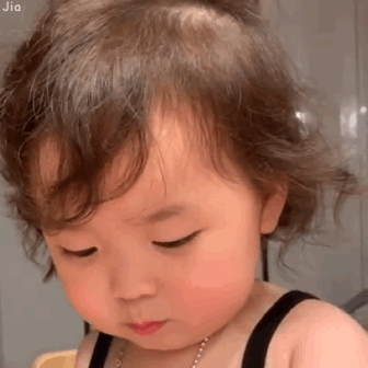 小坏蛋表情包吃肉
