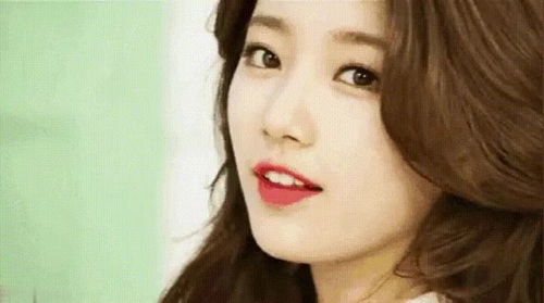  女人至美,美在表情范芳医生谈国人常见嘴型及美学特点一