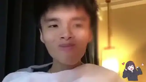  五官仿佛不是自己的,表情魔性堪比影帝
