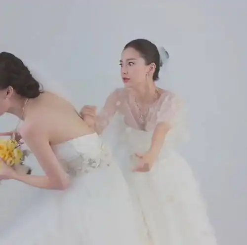 搞笑gif动图表情包倪妮