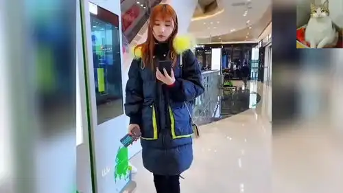  猝不及防的尴尬瞬间,小姐姐的恶龙咆哮,瞬间萌化了我的小心脏