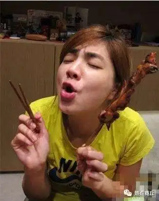 小黄脸表情包花棉袄老外