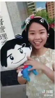  国资委新闻中心入驻抖音严肃卖萌主任毛一翔出镜