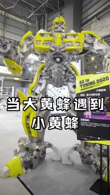  小黄蜂也能发出恶龙咆哮的声浪,长见识了