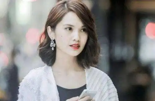 偶像剧女神罕同框杨丞琳为王心凌补过生日,姐妹情深甜美相拥 偶像剧女神罕同框杨丞琳为王心凌补过生日,姐妹情深甜美相拥