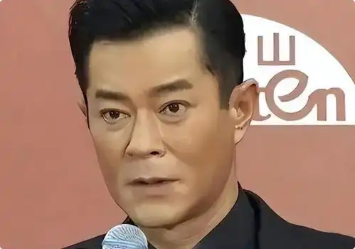  不打针不扮嫩,自然老去却越来越帅,胡兵的清醒值得赞扬