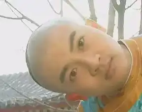  要为嘲笑他道歉我同意