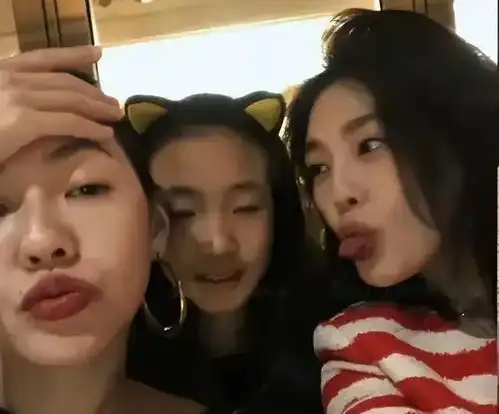 大小s姐妹花豪门婚姻vs真爱幸福,谁笑到最后揭秘她们的人生赛道 大小s姐妹花豪门婚姻vs真爱幸福,谁笑到最后揭秘她们的人生赛道