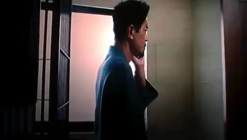  扫毒2地藏误杀余顺天老婆,有谁注意到地藏的表情耐人寻味