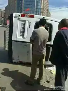 男子撞翻警车被击毙驾驶装载机闹市狂奔碾死行人撞伤警察 男子撞翻警车被击毙驾驶装载机闹市狂奔碾死行人撞伤警察