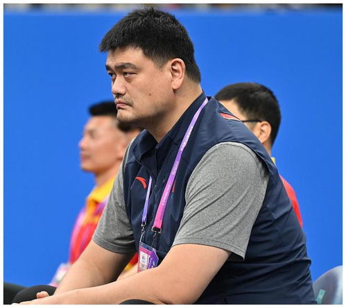  姚明表情成注解,男篮亚运会开门红,基本问题全未解决