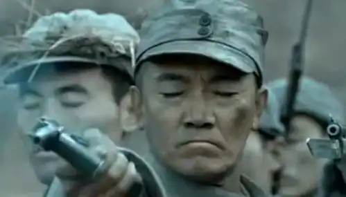  亮剑独立团曾经缴获了大量的钢盔,为什么李云龙没让战士们佩戴答案简单