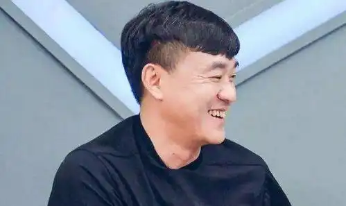  结婚22年,宋慈何冰零绯闻,看看他的妻子是谁就知道了