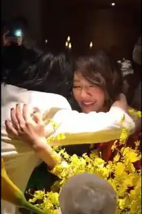 姐妹情深的表情包姐妹情