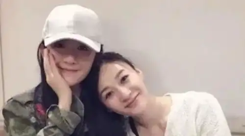  谢娜结婚李小冉放弃了所有的工作,李小冉婚礼,谢娜,谁红跟谁玩