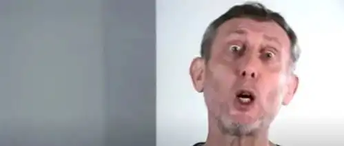  这个爷爷给网友带来了无限快乐的表情包,而他的人生让人心疼