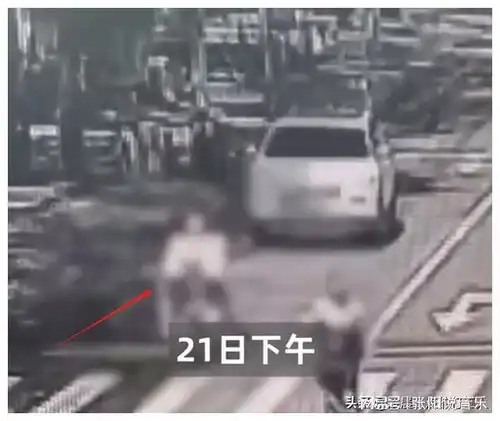 碾死我表情包撞翻