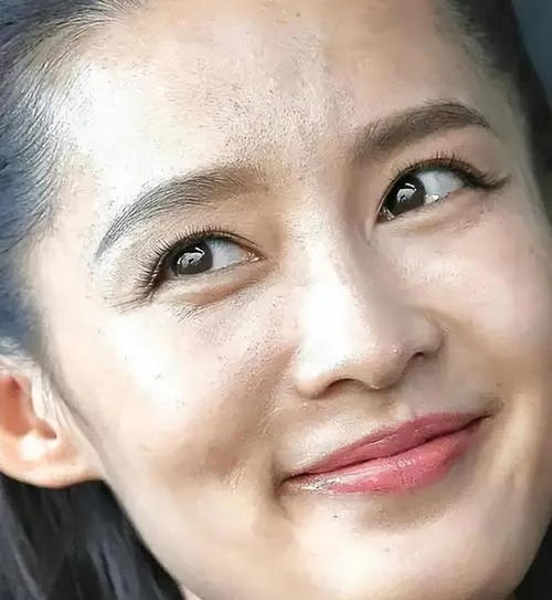  无滤镜显真容,陈慧琳面容扭曲,刘亦菲油腻浮肿,杨幂僵硬似假人