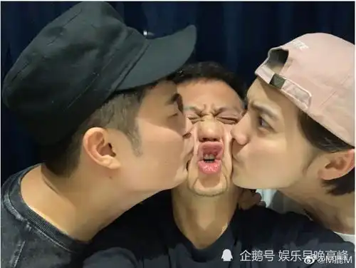  邓超鹿晗陈赫时隔一年半,再次集体换头像,站位遵循规律站c位
