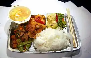  我在西安月薪一万,却吃不起一顿20块钱的午饭