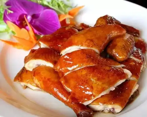  这个月,你的饭我包了岳阳十几家美食店,连续10天疯狂打折