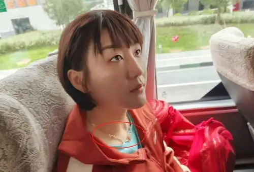  出征陈梦戴定制项链,恩师护送孙颖莎,樊振东如学生,大考来了