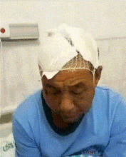  搞笑gif趣图撩头发的女生,是不是有点小性感啊