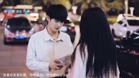  风雨人生路,你陪我一程,我念你一生,往后余生见或不见,你都在我心里...