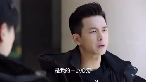 韩商言出手好大气哦,竟然给每个人包这0么多红包我也好想有个这样的老大哦 韩商言出手好大气哦,竟然给每个人包这0么多红包我也好想有个这样的老大哦