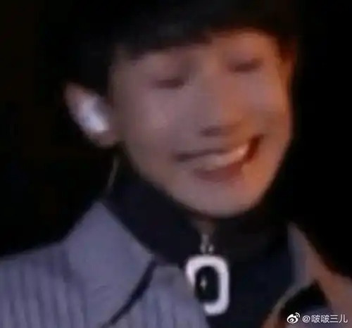  神奇组合tfboys,魔性表情包傻乎乎又超可爱
