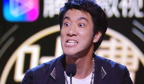  表情王力宏上吐槽大会竟穿破洞袜子,是真节俭还是有意作秀表情