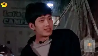  3年后,许晴首次回应与郑爽矛盾,称其为戏精,网友为张翰复仇