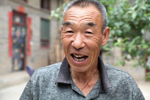 62岁大爷,两个月幽门螺杆菌1450降到5,日子也是过得很舒坦