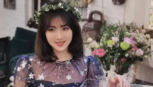  姚安娜爸爸心疼女儿当艺人真是苦,网友好奇成天受追捧哪里苦