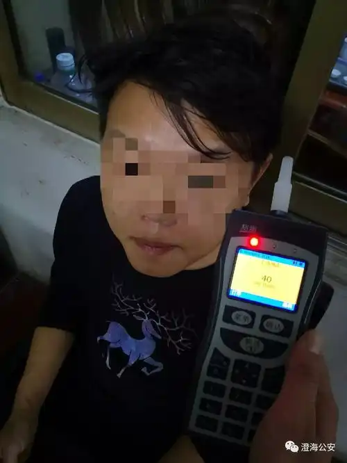  在西门捡到一个钱包澄海又有4人酒后驾驶被抓